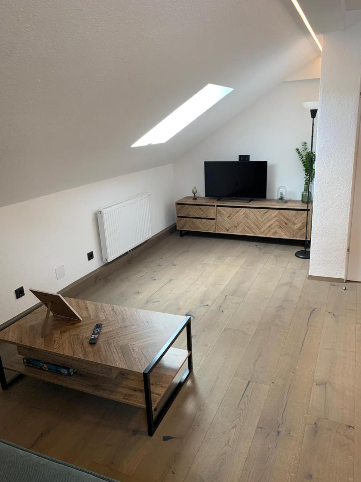 Idyllische Suite In Zentrumsnaehe Mit Parkplatz Top 2 Gmunden Esterno foto